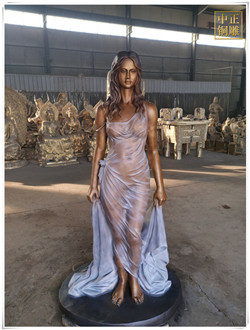 沐浴女西方人物雕塑